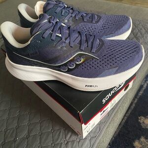Saucony Ride 16 Women's Shoes - Black and Blue